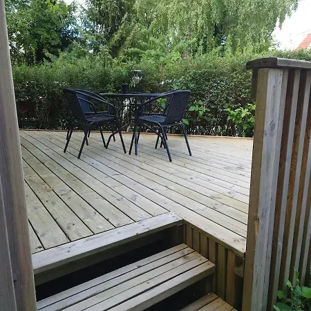 With 2 Bedrooms And Free Parking * Jessheim